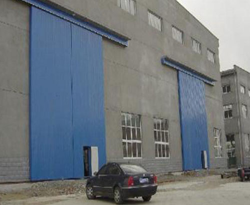 工業(yè)廠房門.jpg 工業(yè)廠房門.jpg